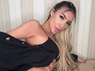 babe web cam LexiAce