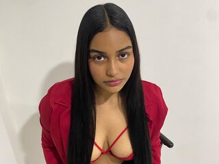 fingering cam slut LeyanDelCastillo