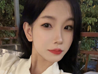 sexcam photo LianaWuy