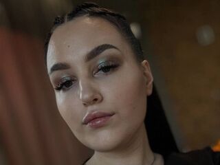 camgirl fingering bald pussy LikaLuft