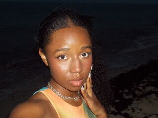 hot chatroom LilithAnnabell