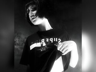 girl cam live LilluMoon