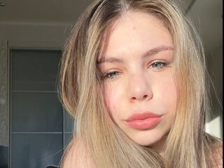 hot girl webcam LioraVayne