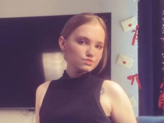 kinky webcam video LoraKen