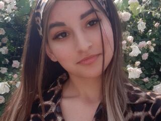 fingering camgirl LouieFurci