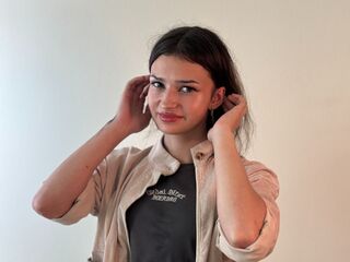 fingering girl webcam picture LucyBarcenas