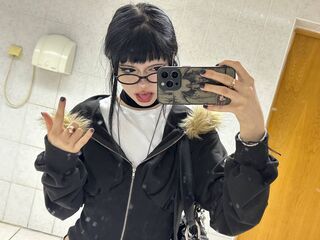 cam girl playing with dildo LunaCarrington