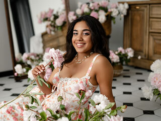 adult webcam chatroom LunaCartier