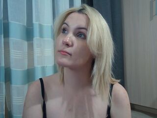 free webcam chat LyndaHuppenbauer