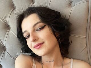web cam chat LynnMartin