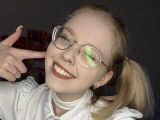 sexy camgirl chat LynnaCarrington
