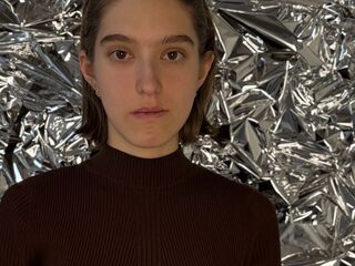 kinky video chat performer MaeganDegiacomo