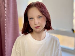 cam girl fingering MaisieMundhenk