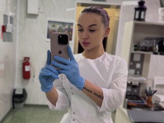 web chat MammieSwickard