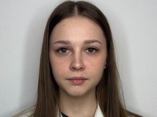 masturbating webcam girl MarandaHerzfeld