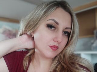 hot cam girl masturbating with dildo MariaPixie