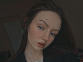 hot camslut MariamDarter