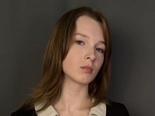 closeup webcam MarlaHeidebrecht