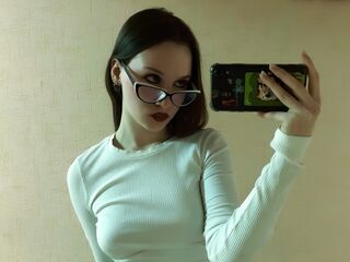 naked cam girl photo MeganDendy