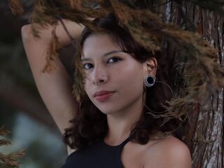 free adult cam MelanyVelvett