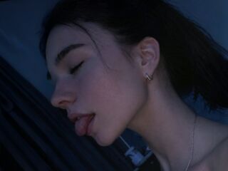 cam girl MelbaStraub