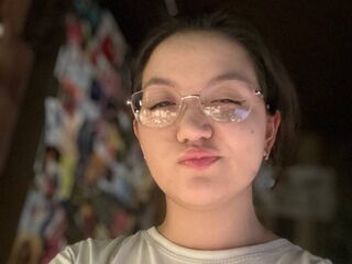 naughty camgirl masturbating MeryGibson