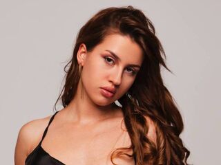 topless MiaDikinson