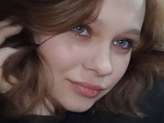naughty camgirl photo MiaVana
