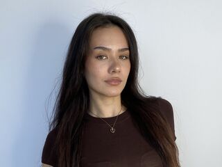 camwhore masturbating with vibrator MikaelaRotz