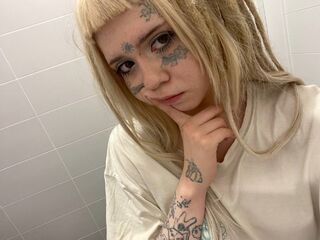 camwhore shaving pussy MilaMellow
