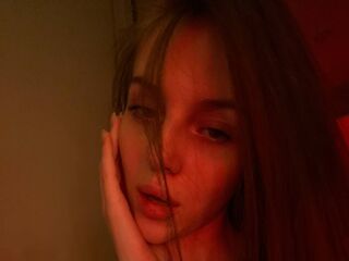 webcam babe chat room MillieBurnworth