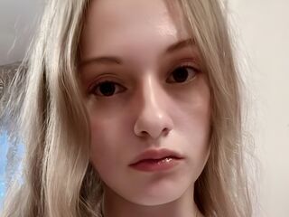 cam girl photo MillsAlice
