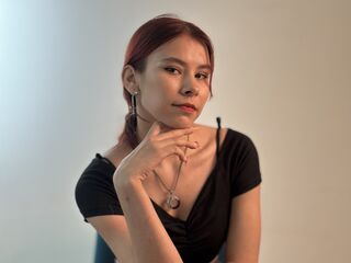 free nude cam MintaMaguire