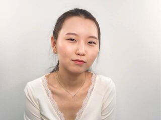 naked webcam girl NellaBiggard