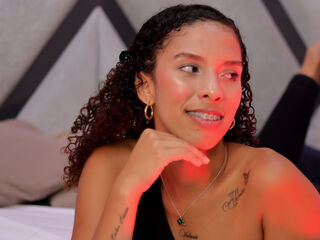 cam show NicoleBakker