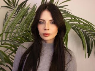 topless cam girl NicoleClarion