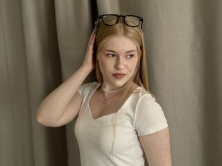 cam girl live cam NikkiByous