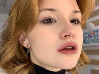 chat room webcam NishaRayo