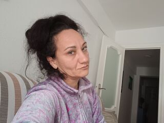 topless webcamgirl PaulaCarmen