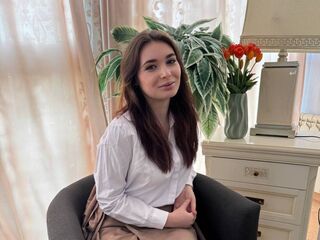 free cyber sex QueenieHails
