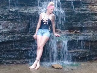 naked girl with webcam RachealDraco