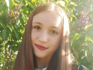 fingering webcamgirl RickiCriblez