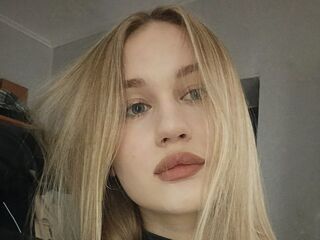 camgirl porn cam SadieTandon