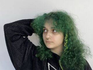 naughty webcamgirl SamellaMagowan