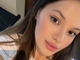 sexy camgirl SantinaHeckle