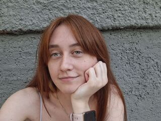 live webcam performer SkylerDi