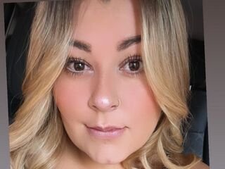 naked webcamgirl photo SofiNavarro