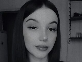 fingering camgirl SoilaHoyles