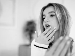 nude webcam girl photo StaceeyBrown