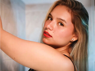 camgirl masturbating SusieJohns